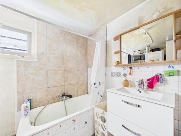 Maison de maître à vendre - 4 chambres et grand jardin !