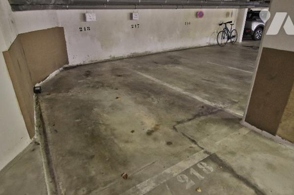 A vendre à Montereau-Fault-Yonne 77130, appartement 3 pièces, 80 m², ascenseur, 2 parkings et cave