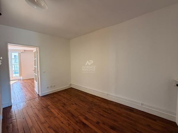 Appartement 5 pièces 112 m2 - SAINT GERMAIN EN LAYE Loyer 2 300 €/mois charges comprises **  - Référence  18402