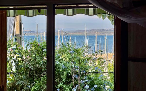 Maison à vendre    2 pièces •  Istres