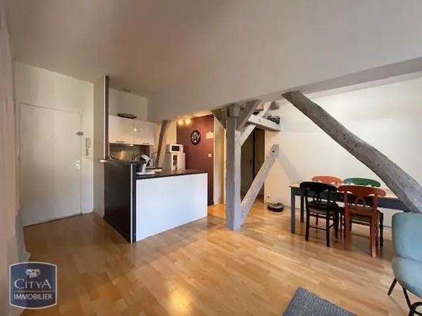 Appartement à louer 2 pièces 36.33m² Périgueux (24000)