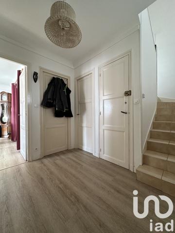 Maison à vendre 5 pièces 95 m² Saint-Pierre-lès-Nemours