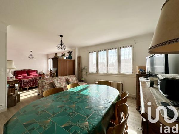 Maison à vendre 5 pièces 95 m² Saint-Pierre-lès-Nemours