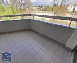 Appartement à louer 2 pièces 34.2m² Riom (63200)