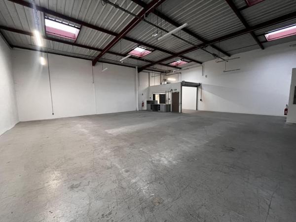 Location Local Industriel Entrepot 1730 93330 Neuilly Sur Marne 834786