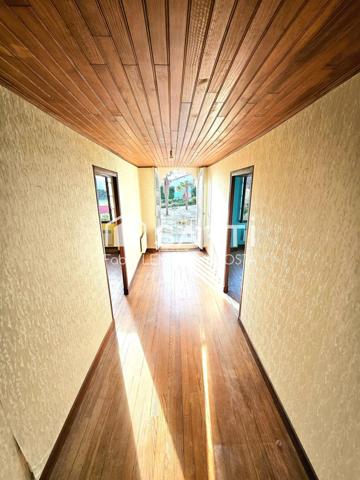 MAISON PROCHE TOUS COMMERCES AVEC JARDIN ET GARAGE