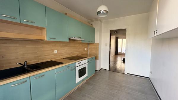 Appartement en Rez-de-chaussée surélevé