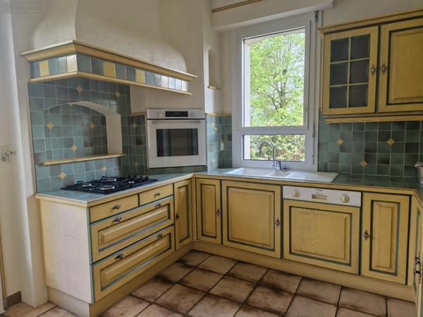 Location - Maison Châteaugiron 35410 5 pièces 134 m 2 1950 m 2