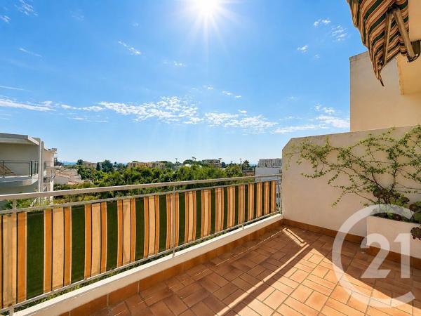 Appartement F3 à vendre  3 pièces - 52,85 m 2   ANTIBES  - 06