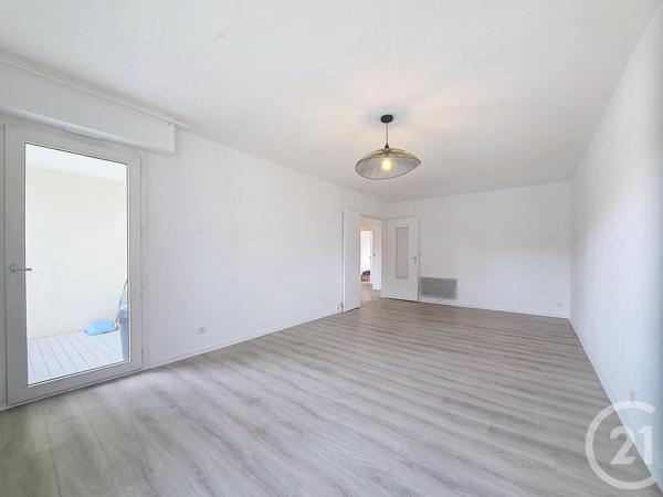 Appartement F4 à vendre  4 pièces - 78,85 m2 REZE - 44