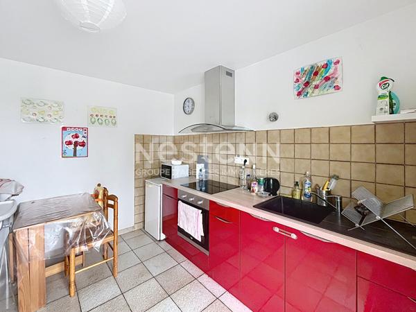 Maison Ussac à vendre 160 m²-5 chambres-2 salles de bains-jardin-garage-véranda