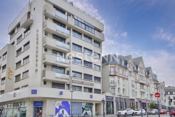 APPARTEMENT QUARTIER DUGUESCLIN DE STANDING 4 CHAMBRES AVEC DOUBLE BALCONS GARAGE