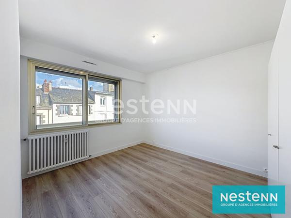 APPARTEMENT QUARTIER DUGUESCLIN DE STANDING 4 CHAMBRES AVEC DOUBLE BALCONS GARAGE