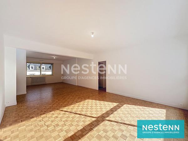 APPARTEMENT QUARTIER DUGUESCLIN DE STANDING 4 CHAMBRES AVEC DOUBLE BALCONS GARAGE