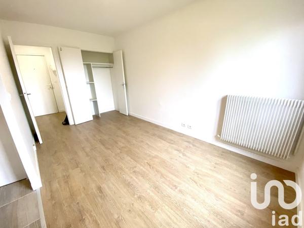 Studio 1 pièce de 20 m² à Corbeil-Essonnes (91100)