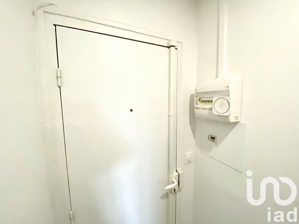 Studio 1 pièce de 20 m² à Corbeil-Essonnes (91100)