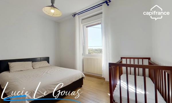 Maison individuelle de 167m² avec 5 chambres, jardin et garage à Longuyon