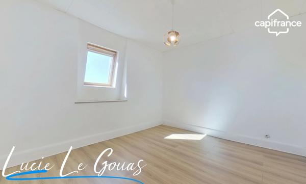Maison individuelle de 167m² avec 5 chambres, jardin et garage à Longuyon