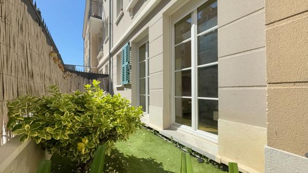 Appartement Corbeil Essonnes 2 pièce(s) 44 m2