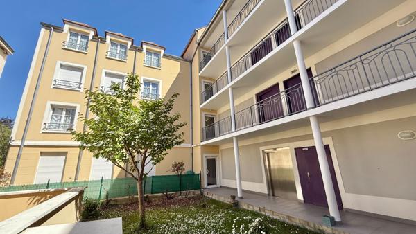 Appartement Corbeil Essonnes 2 pièce(s) 44 m2