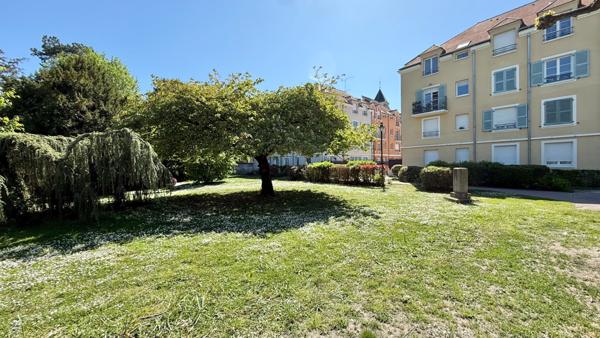 Appartement Corbeil Essonnes 2 pièce(s) 44 m2