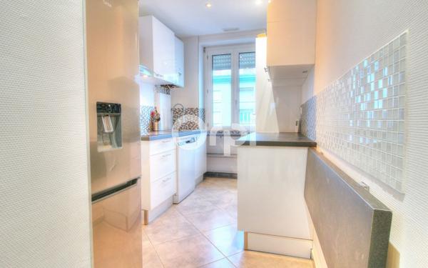 Appartement à louer    3 pièces • 62,96 m2 Lyon 8