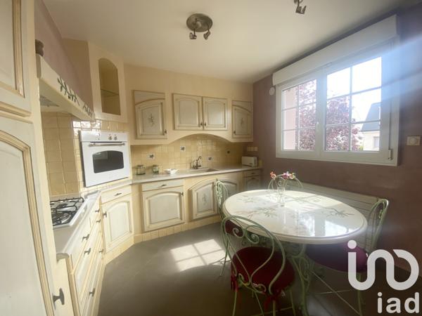 Maison à vendre 6 pièces 122 m² Sainte-Geneviève-des-Bois