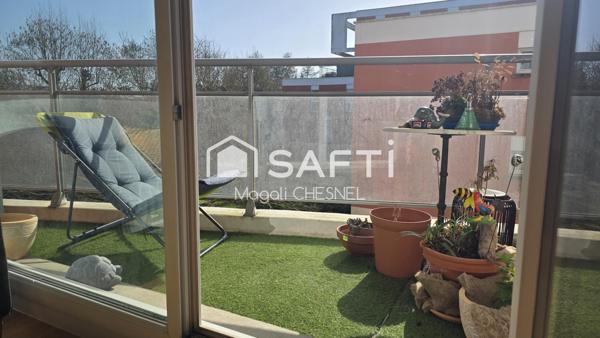 APPARTEMENT D'ENVIRON 66 m² AVEC BALCON A RENNES