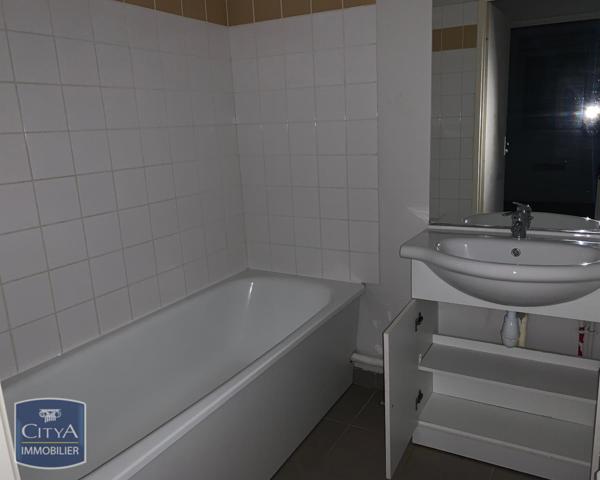 Appartement à louer 2 pièces 53.68m²