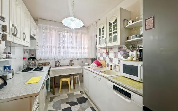 Appartement à vendre    3 pièces • 53 m2 Bondy