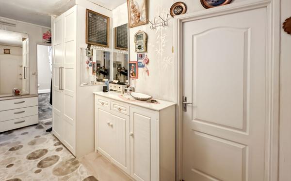 Appartement à vendre    3 pièces • 53 m2 Bondy