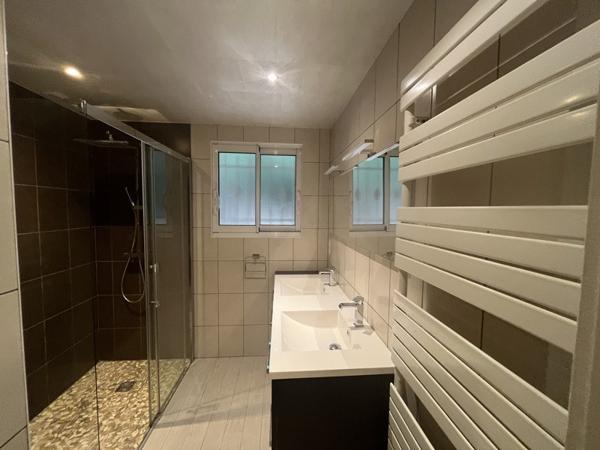 Maison à vendre 220 500 € Toulonjac 6 p 130 m² DPE D