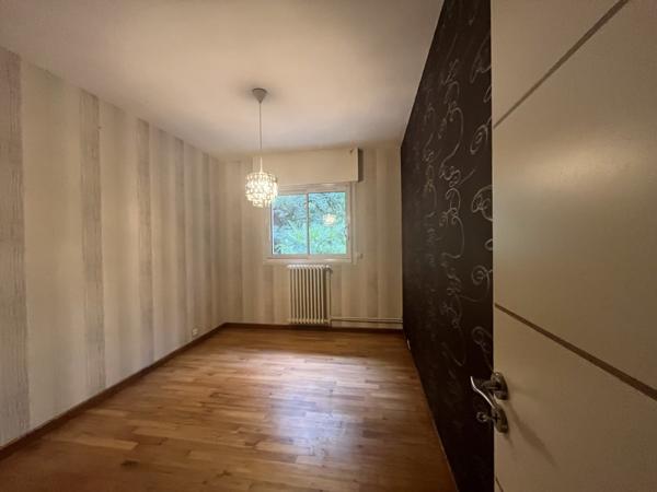 Maison à vendre 220 500 € Toulonjac 6 p 130 m² DPE D