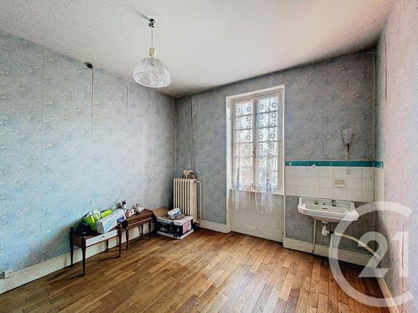 Maison à vendre  4 pièces - 71,10 m2 EBREUIL - 03