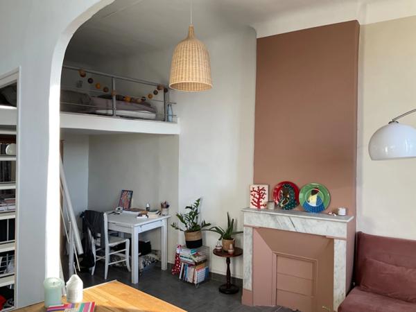 Dpt Bouches du Rhône (13), à vendre MARSEILLE 2EME ARRONDISSEMENT appartement T1 de 31 m²  habitables