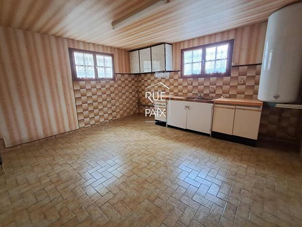 86530 NAINTRE Maison spacieuse avec grand terrain à Naintré