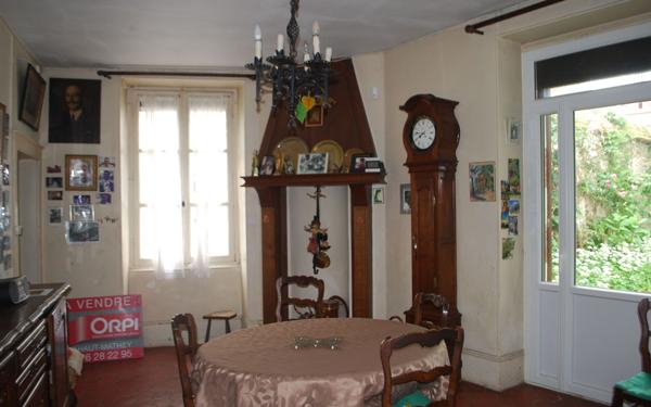 Maison à vendre    7 pièces •  Cosne-Cours-sur-Loire