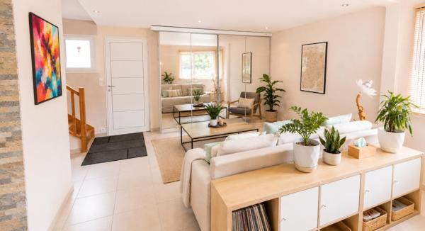 Sollies -Toucas Maison  6 pièces 120 m2 sur un terrain de 1200m²