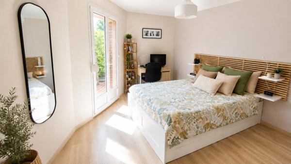Sollies -Toucas Maison  6 pièces 120 m2 sur un terrain de 1200m²