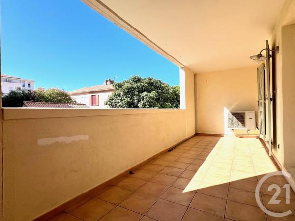 Appartement à vendre  4 pièces - 114 m2 LA LONDE LES MAURES - 83