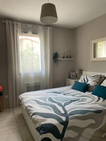 Maison de plain-pied avec vue dégagée , 4 chambres et Terrain de 544 m²