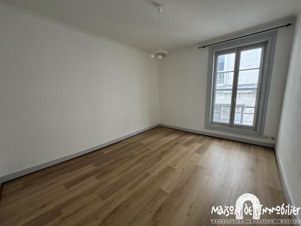 Location Spacieux Appartement - 4 pièces - 110m² - COGNAC hypercentre