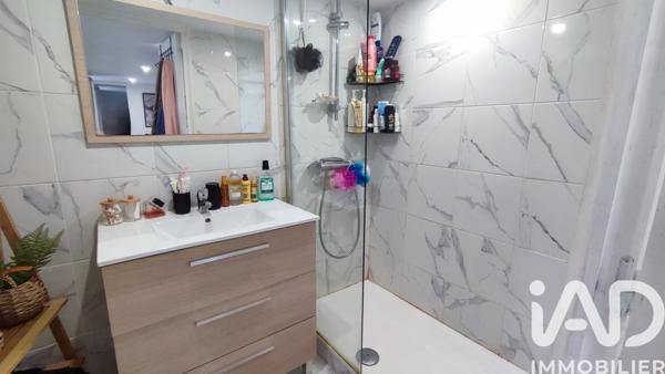 Maison à vendre 16 pièces 328 m² Ollioules