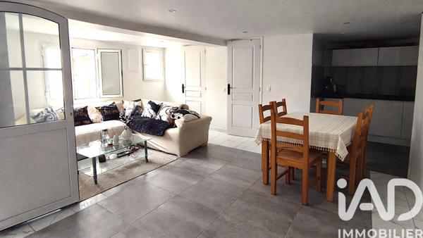 Maison à vendre 16 pièces 328 m² Ollioules