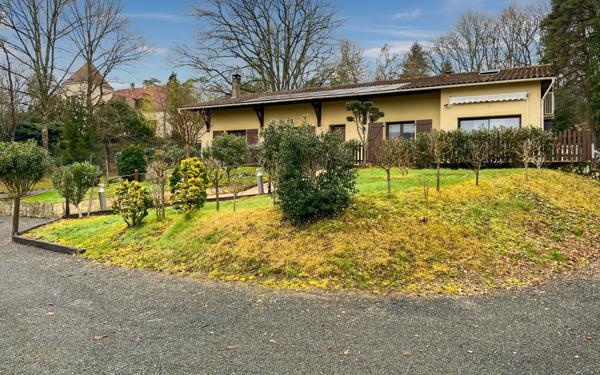 Maison à vendre    4 pièces •  Chancelade