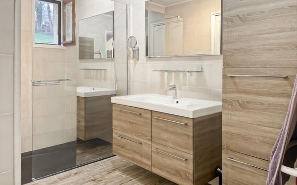 Maison à vendre    4 pièces •  Chancelade