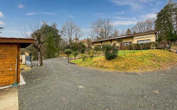 Maison à vendre    4 pièces •  Chancelade