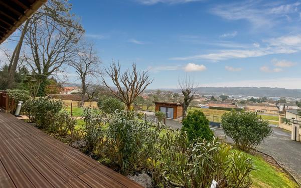 Maison à vendre    4 pièces •  Chancelade