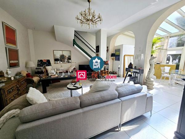 Votre agence "Propriétés-Privées .Com" vous propose :