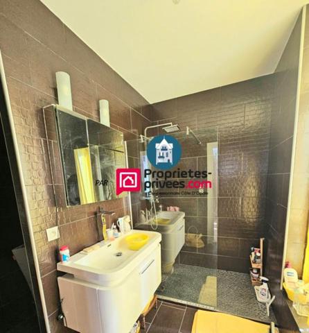 Votre agence "Propriétés-Privées .Com" vous propose :